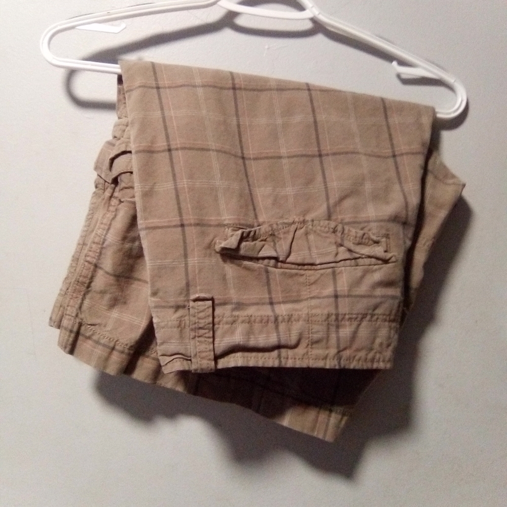 AEROPOSTALE vintage men's authentic cargo brown print shorts. Size 36 waist. - Picture 8 of 13